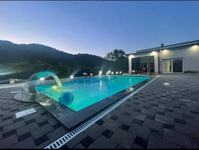 Villa Lux
